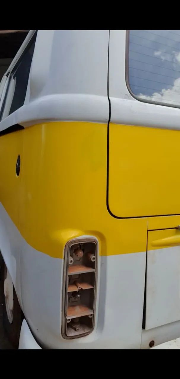 Envelopamento automotivo e Aplicação de adesivos em geral - Foto 4