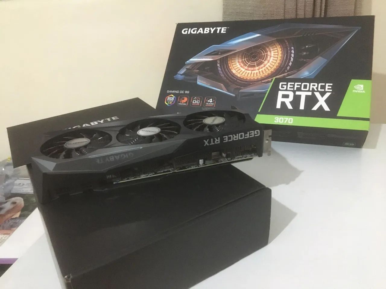 Placa de vídeo rtx 3070 gigabyte 8gb em excelente estado 