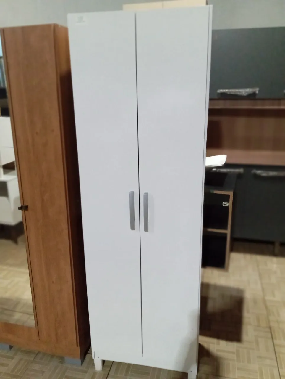 Armário de 2 portas branco - Novo 299,99 