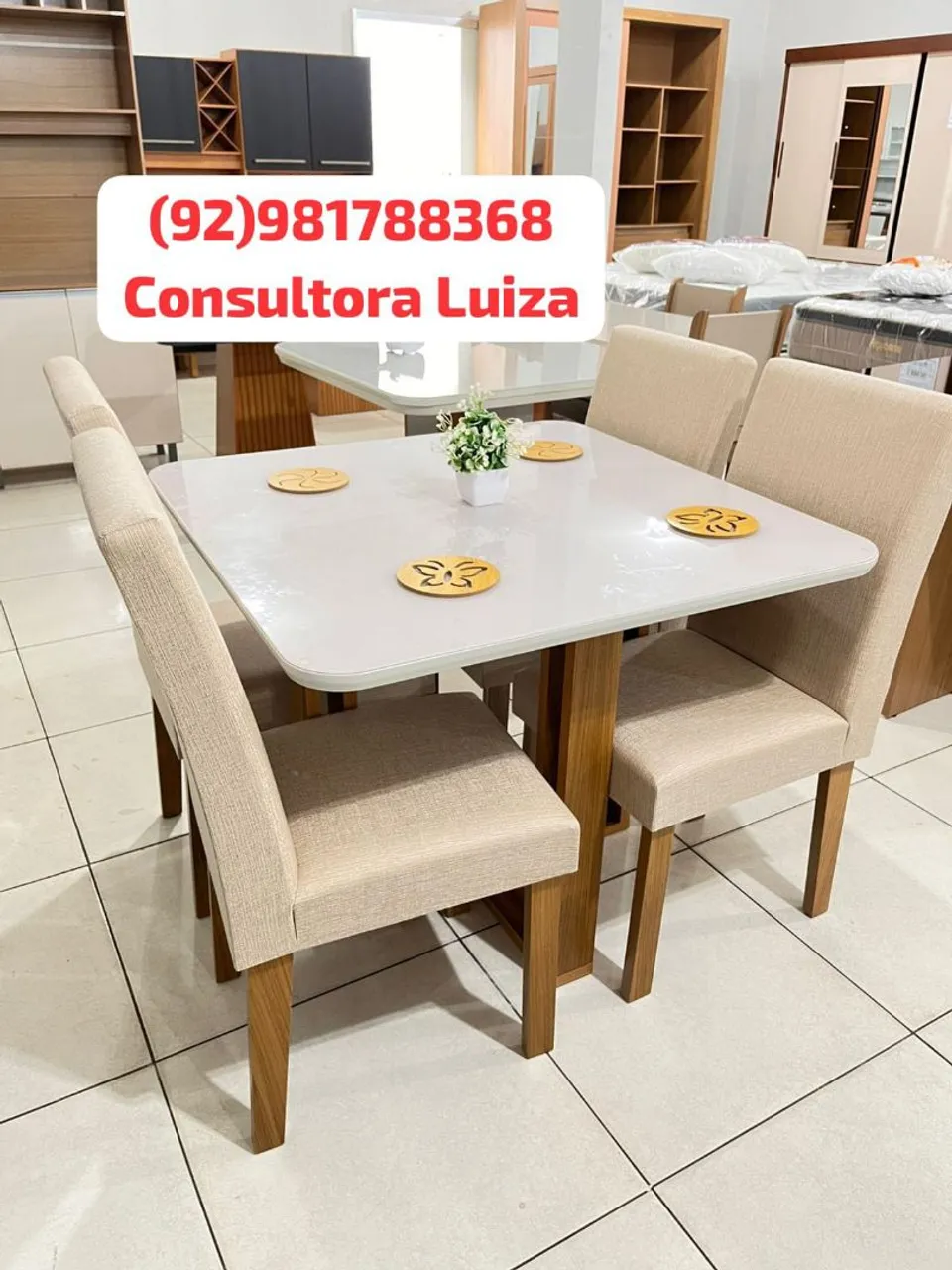Mesa de Jantar com 4 cadeiras