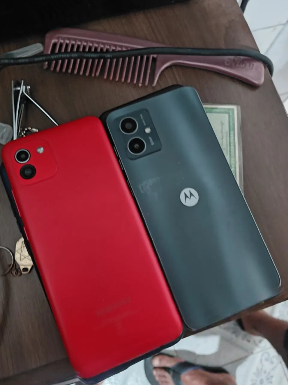 Smartphone moto g14 e Samsung a03 de 64gb aparelhos bons, R$ 600,00 leva os dois