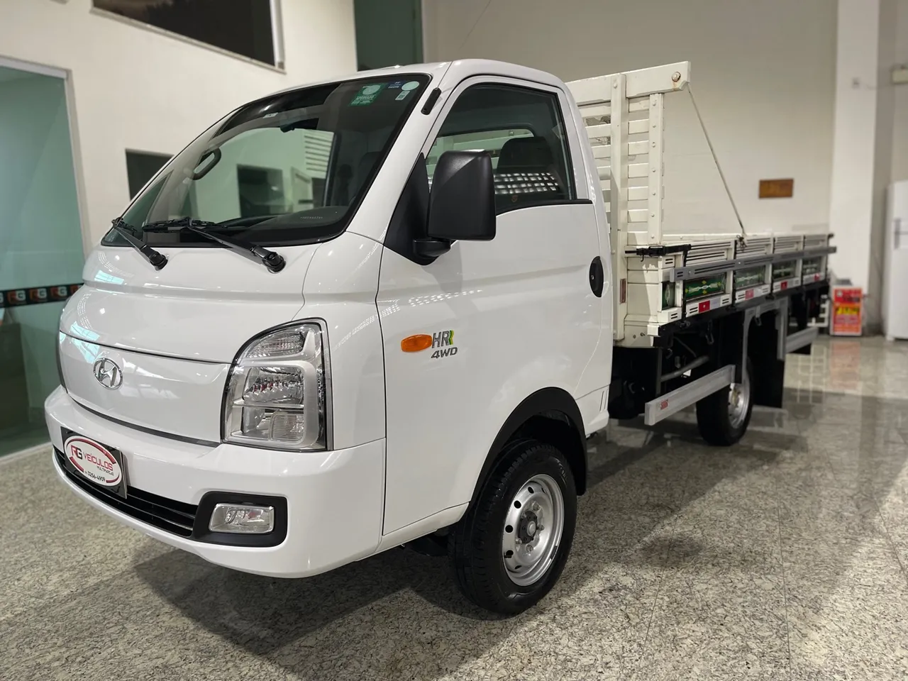 HYUNDAI HR 2.5 DIESEL 4x4 MANUAL 2025