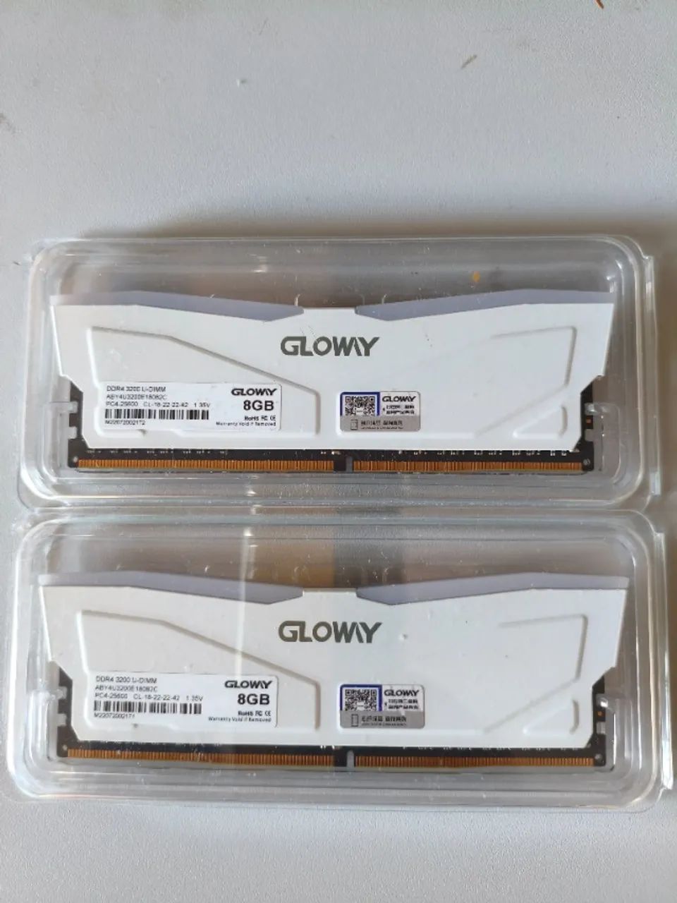 Memoria DDR4 GLOWY 16GB 3200MHZ RGB