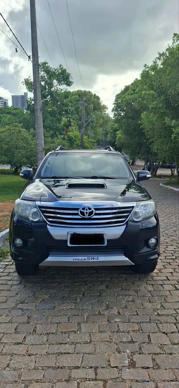 Toyota Hilux 2015