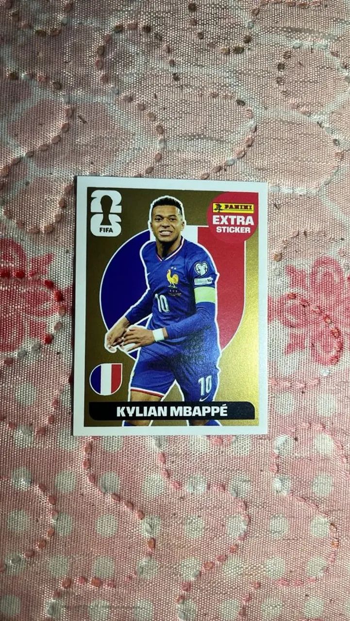 Figurinha Mbappe Gold 