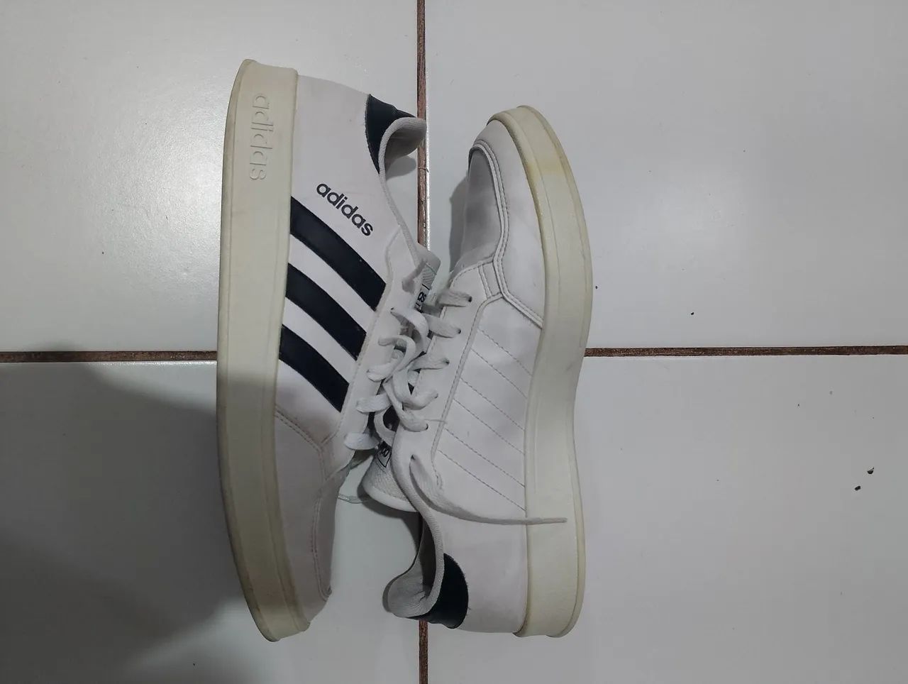 Tênis Adidas Original Número 41 - Foto 2