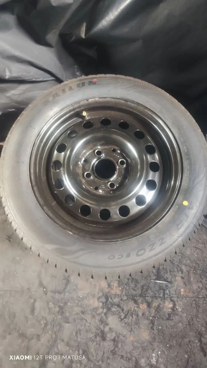 Aro 14 com pneus novos  - Foto 5
