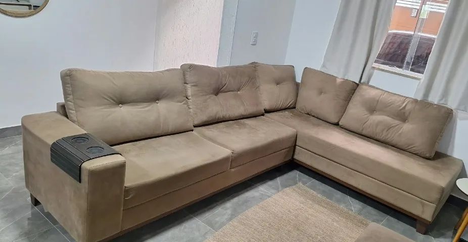 Sofá  de canto 5 lugares semi novo