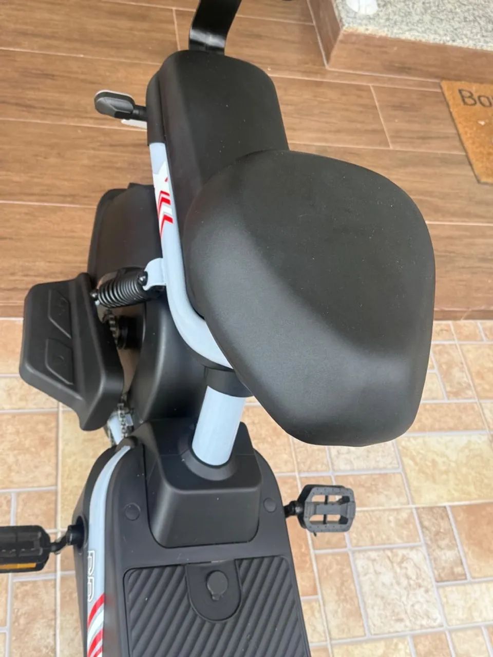 Bicicleta elétrica NOVÍSSIMA  - Foto 4