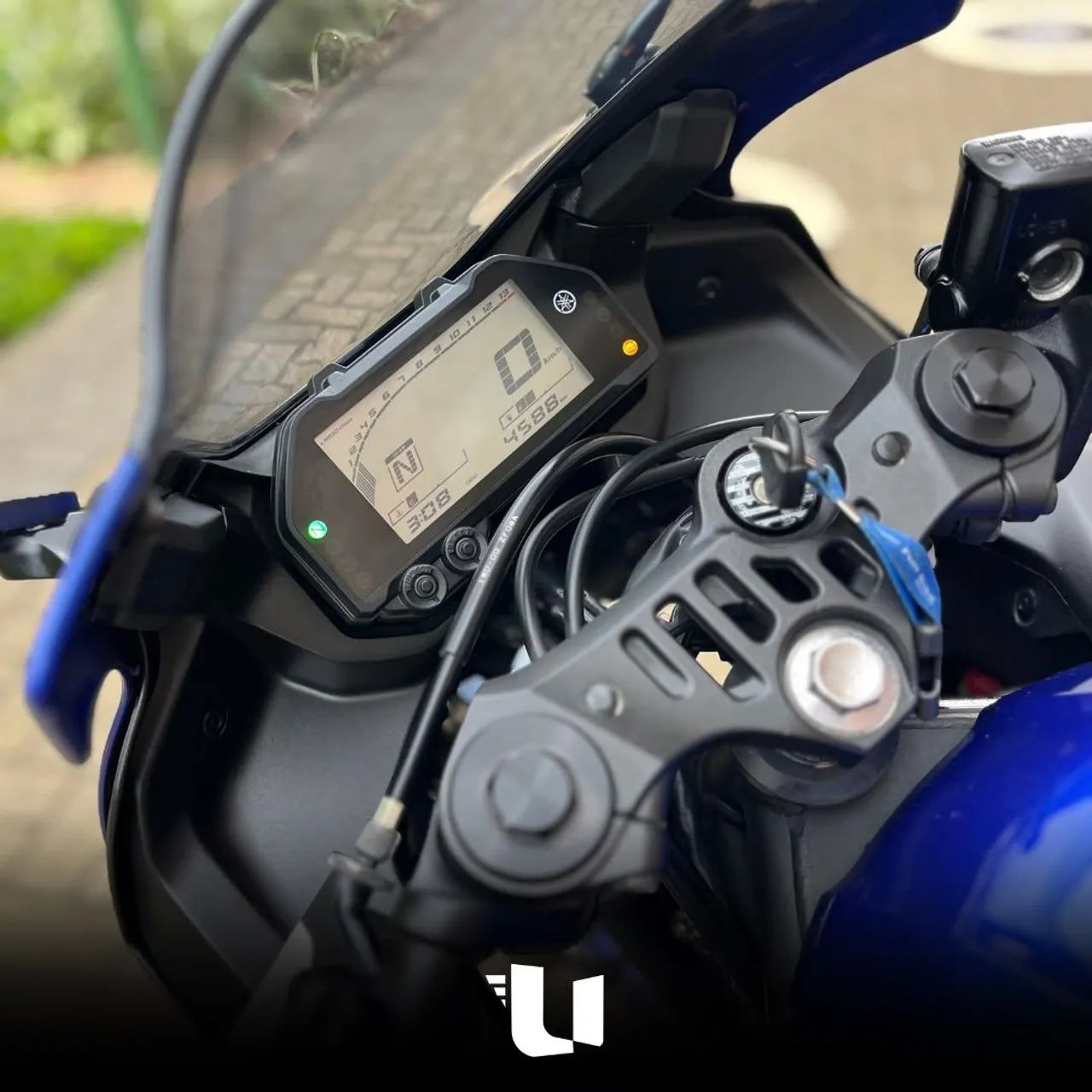 YAMAHA R3 - Foto 4