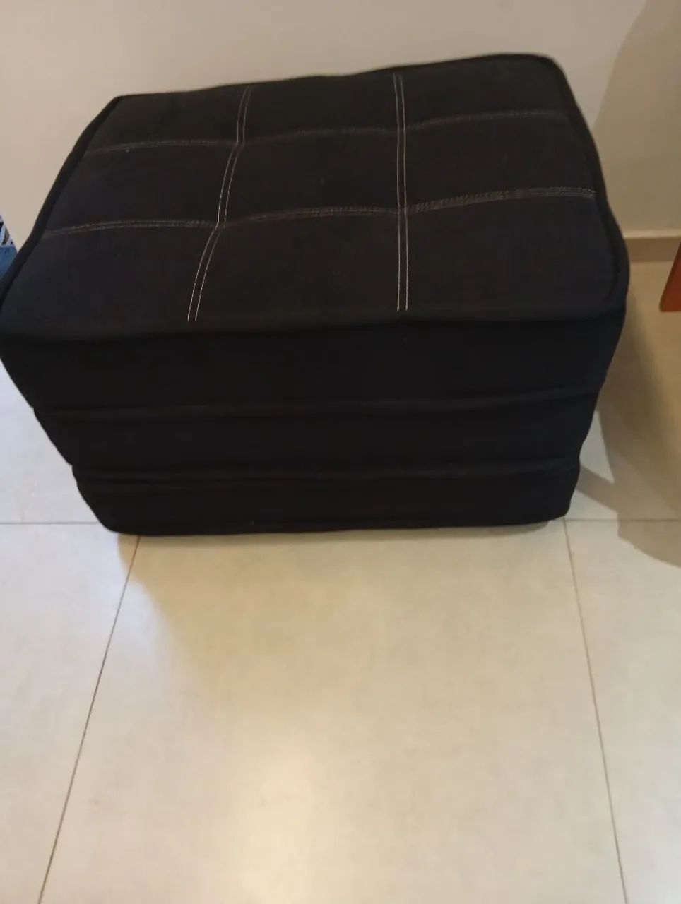 Puff transforma cama solteiro 