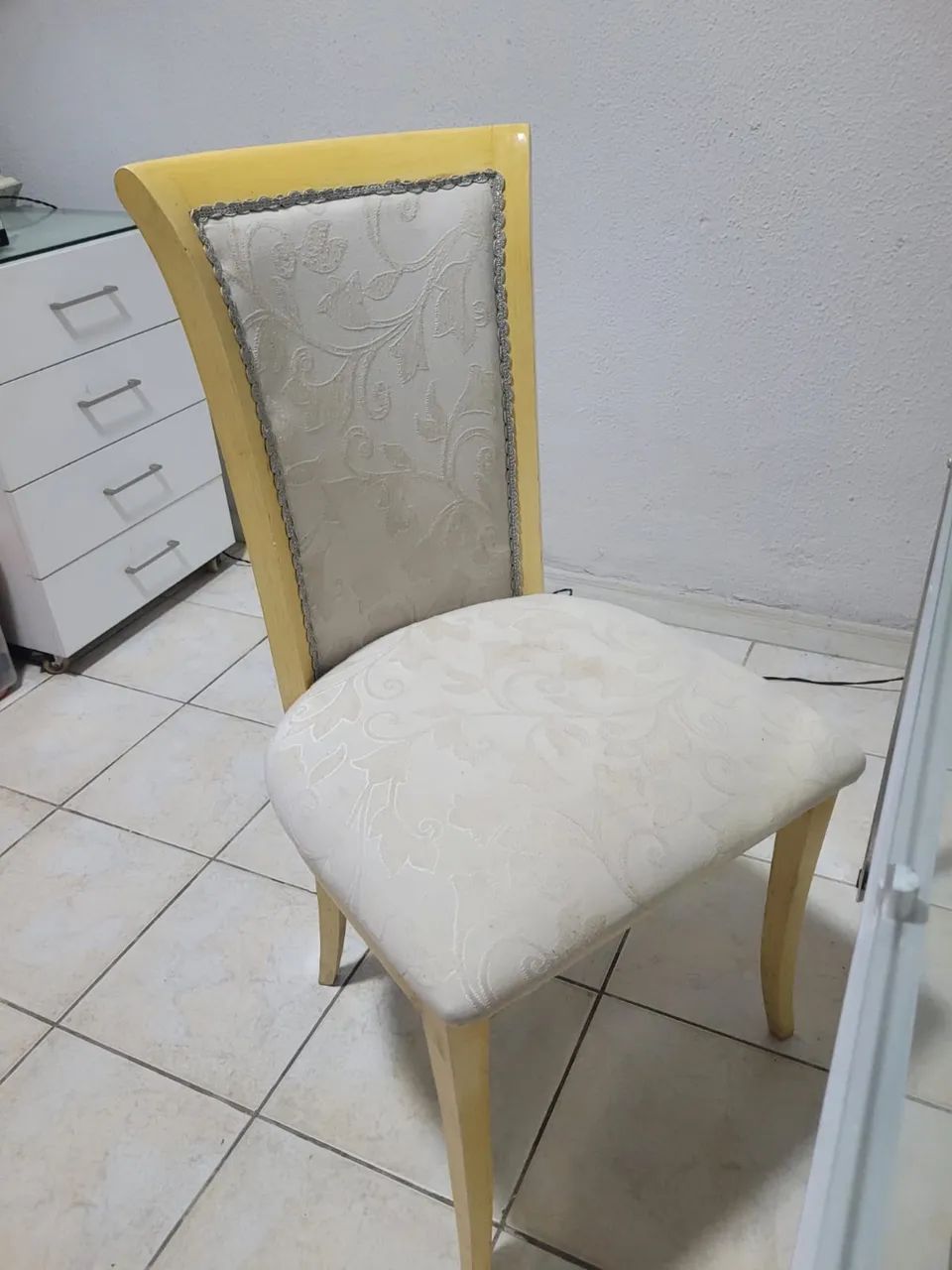 Mesa 4 cadeiras  - Foto 3
