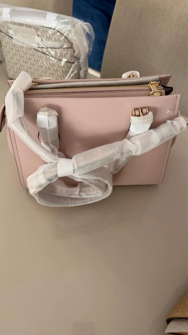 ? BOLSA MICHAEL KORS MARILYN - O TOQUE DE SOFISTICAÇÃO QUE VOCÊ MERECE! ? - Foto 4