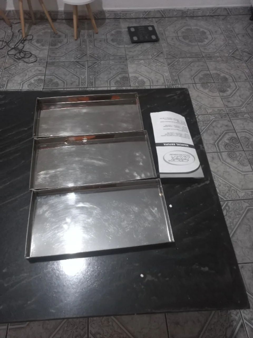 Estufa para Salgados - 3 Bandejas - Vidro Temperado - 220V - Foto 3