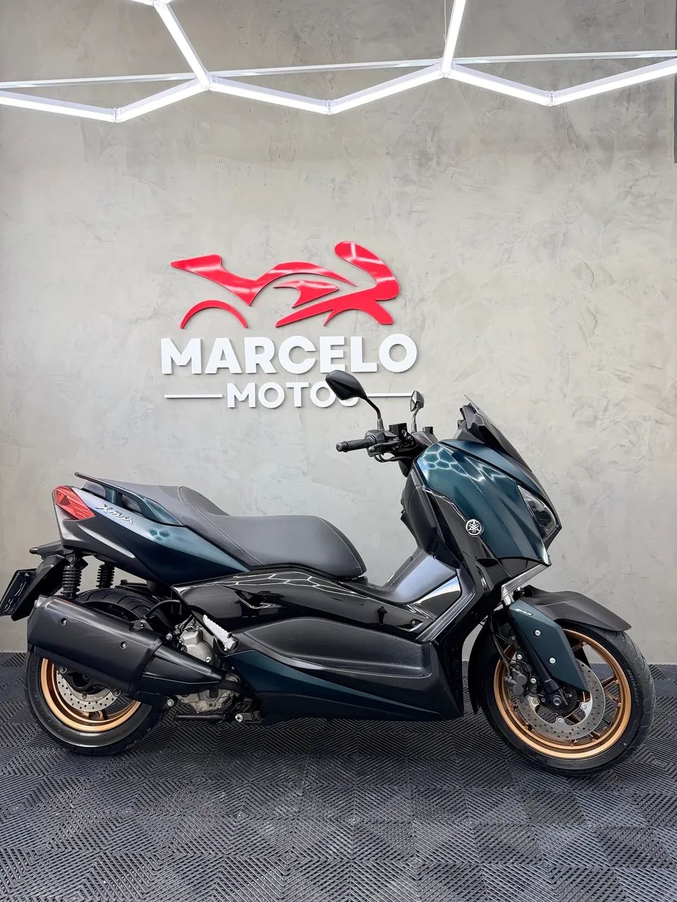 YAMAHA XMAX 250 ABS - Foto 4