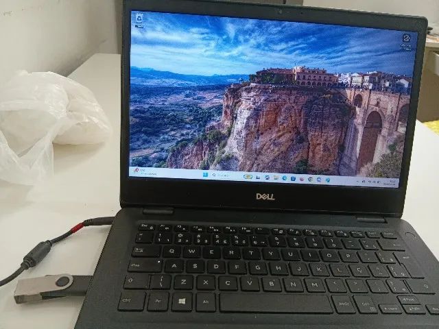 NOTBOOL DEL CORE I5-OITAVA GERAÇÃO