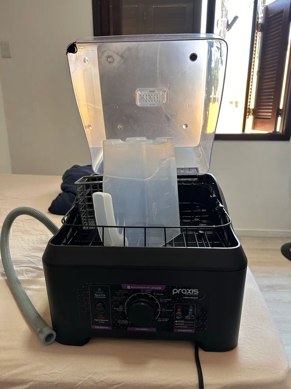 Vendo lava louça portátil PRAXIS 127V