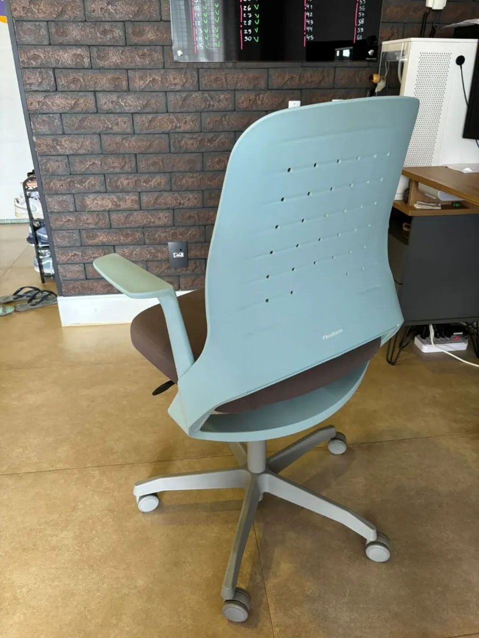 Cadeira Flexform My Chair Azul - Foto 2