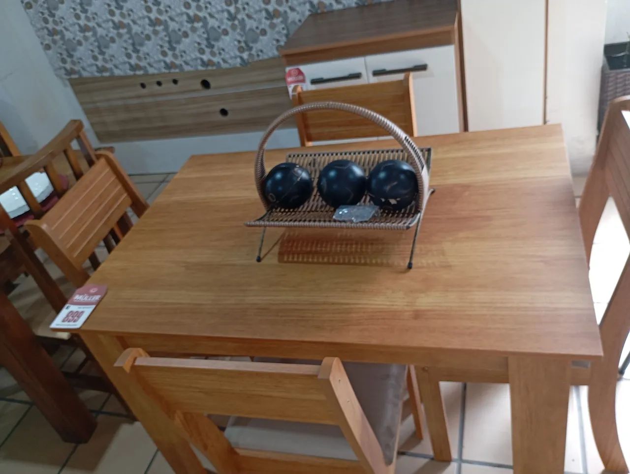 Mesa com 4 cadeiras - Foto 3
