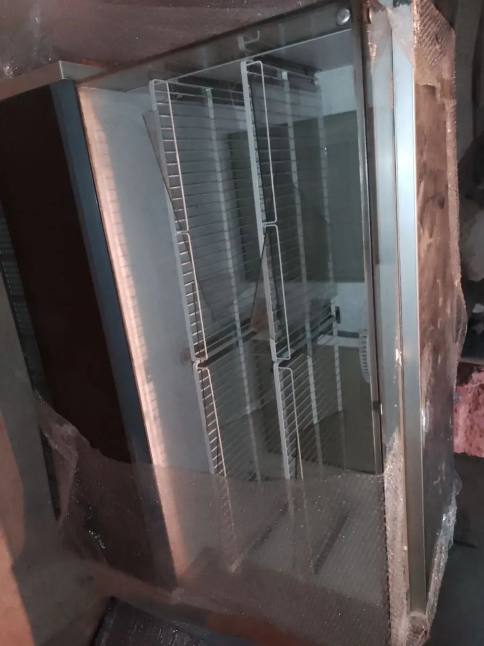 Expositor gelopar metade quente e metade  frio  ( Whatsapp *