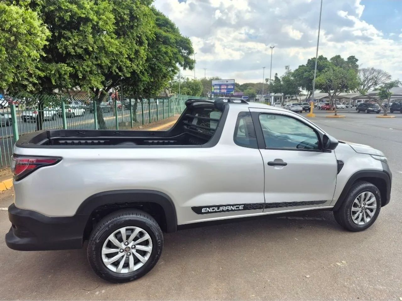 Fiat Strada Endurance 1.4 Flex 8V CS Plus 2021 - Foto 5
