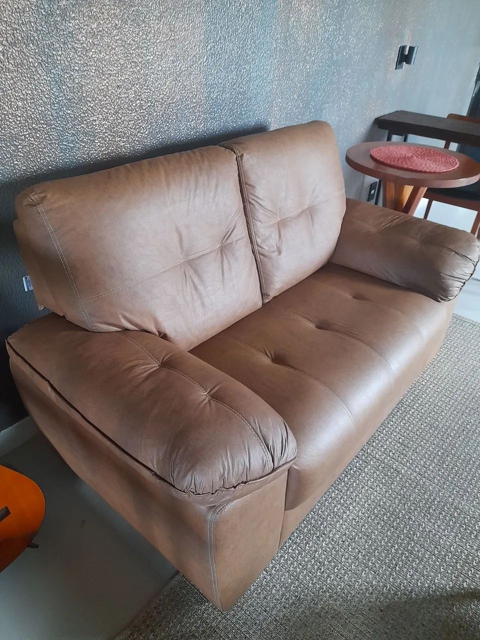 Sofá 2 lugares novo