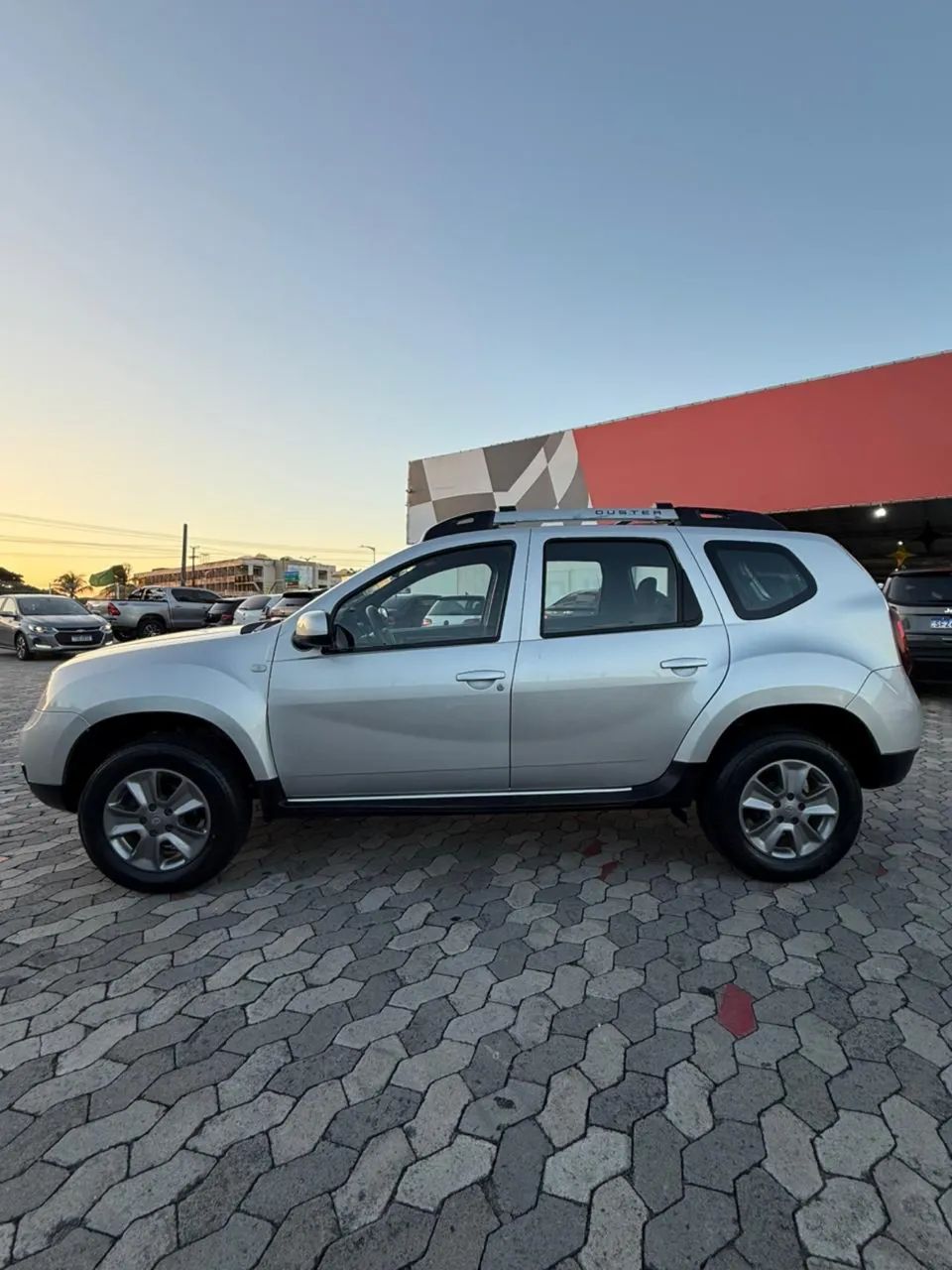 Renault Duster Dynamique 1.6 Hi-flex 16V Mec. 2019 - Foto 4