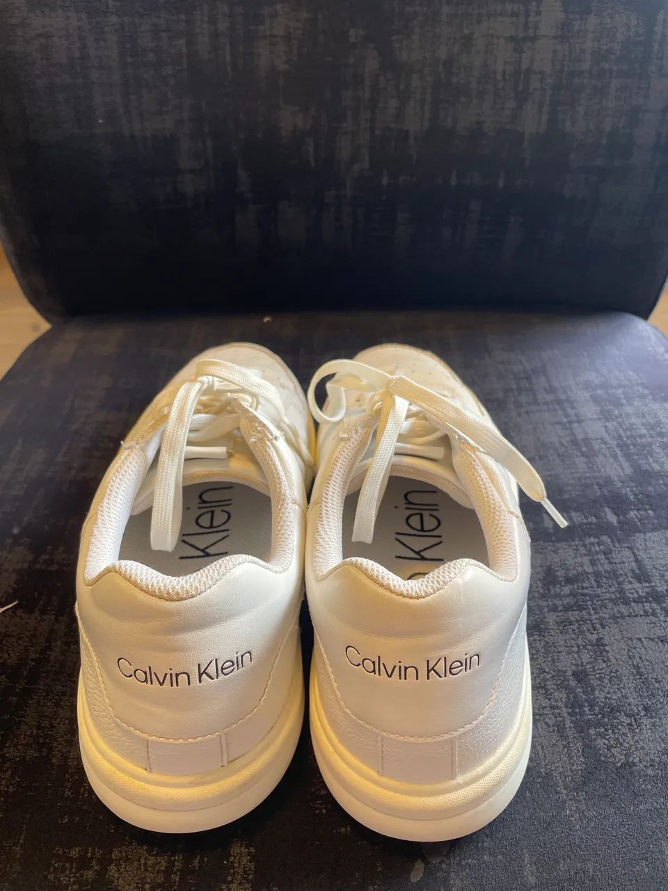 Tênis branco Calvin Klein couro - Foto 3