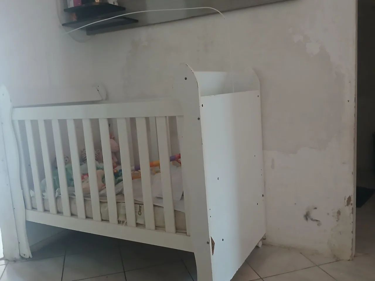 Berço e carrinho de bb