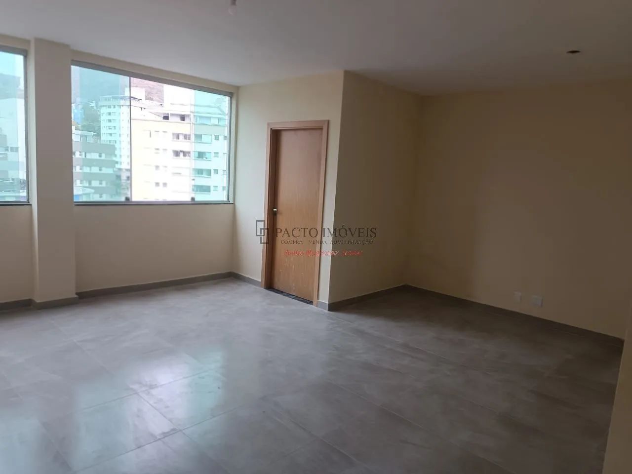 SALA COM 34m² - 5º ANDAR - Foto 2