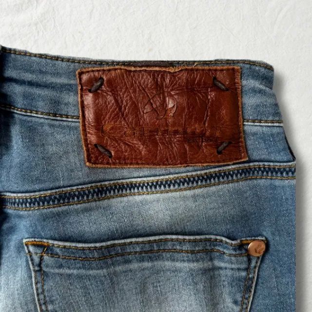  Calça Carmim Jeans Forever com detalhes em costura - Foto 2