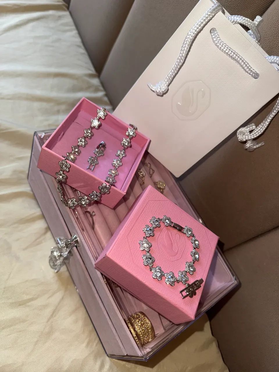 Conjunto ariana grande swarovski flor  - Foto 2