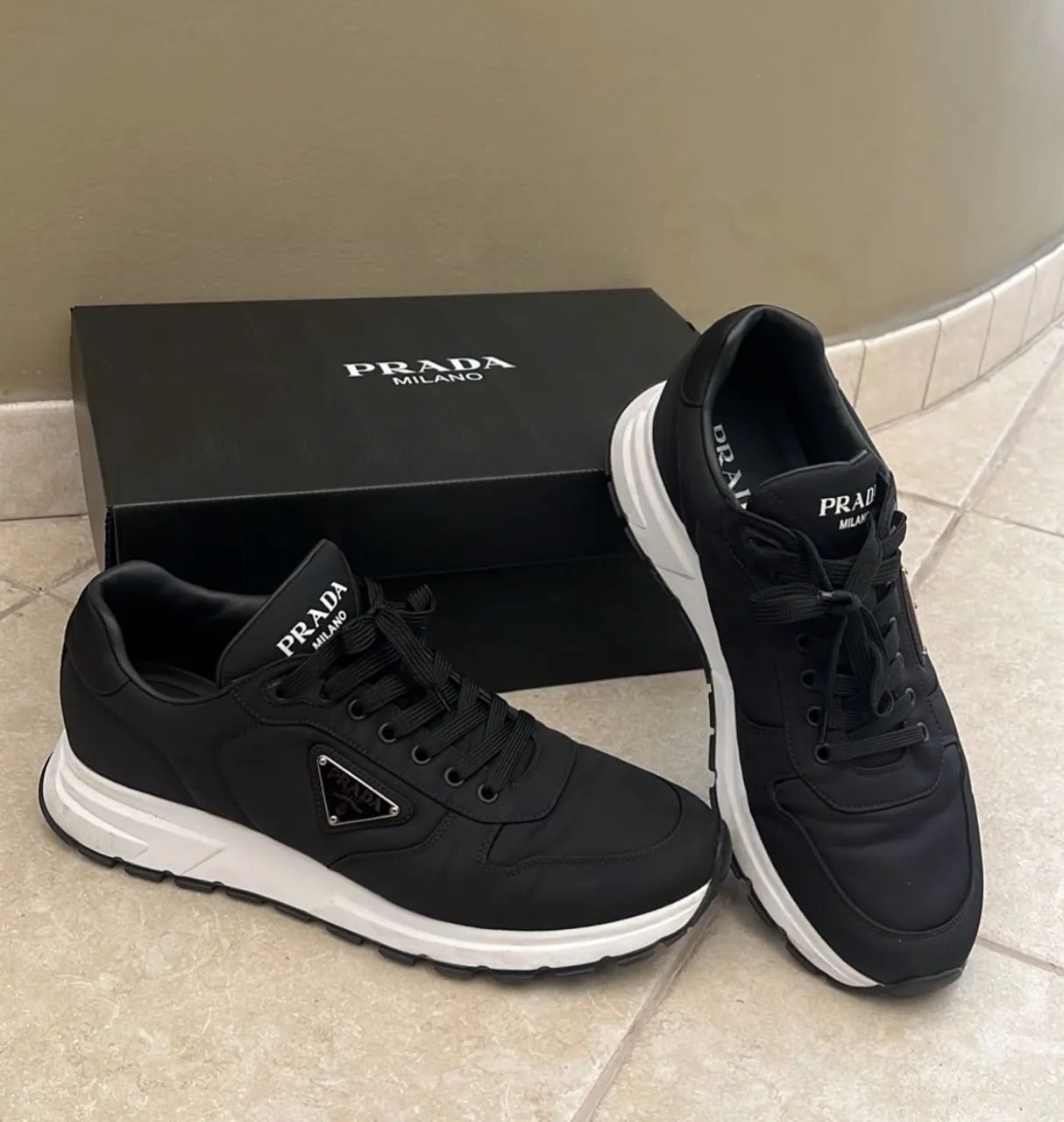 Tenis Prada Milano Numero 44 - Foto 2