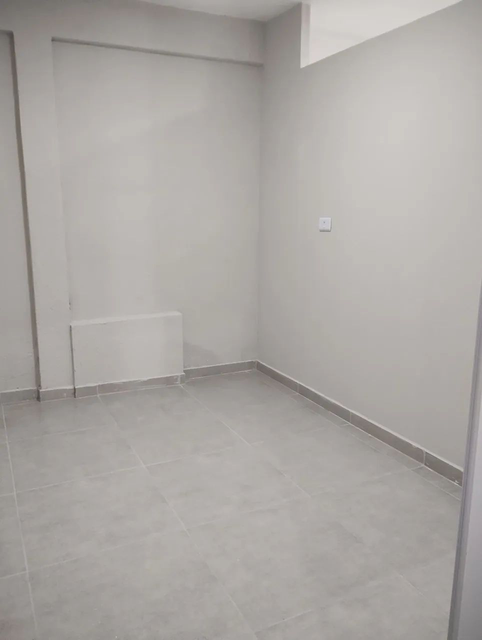 Kit Net/ Casa 1 Quarto  em Laranjeiras Próxima Av Central Serra  - Foto 5