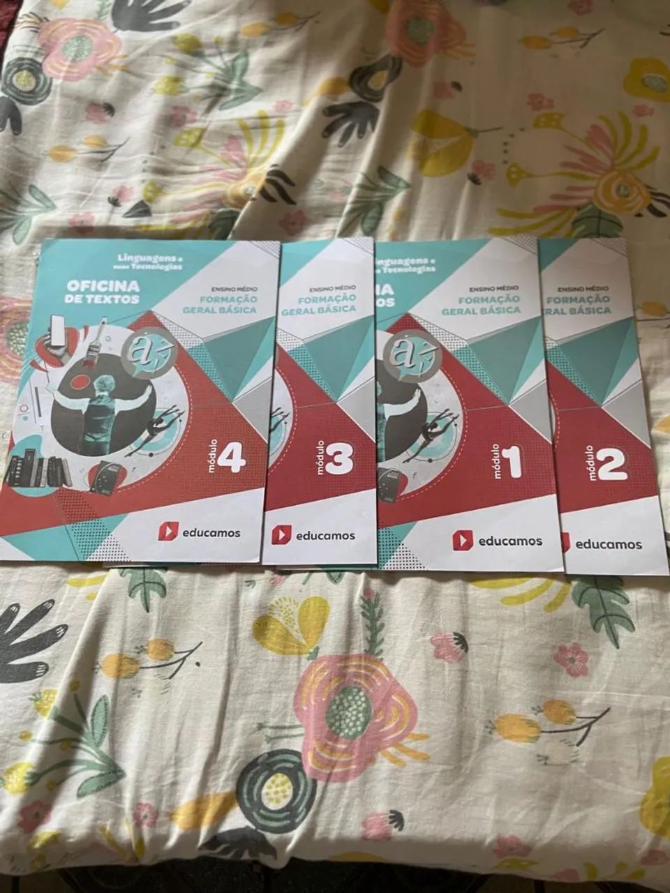 Venda de livros Rede Sagrado 1° ano ensino médio  - Foto 2