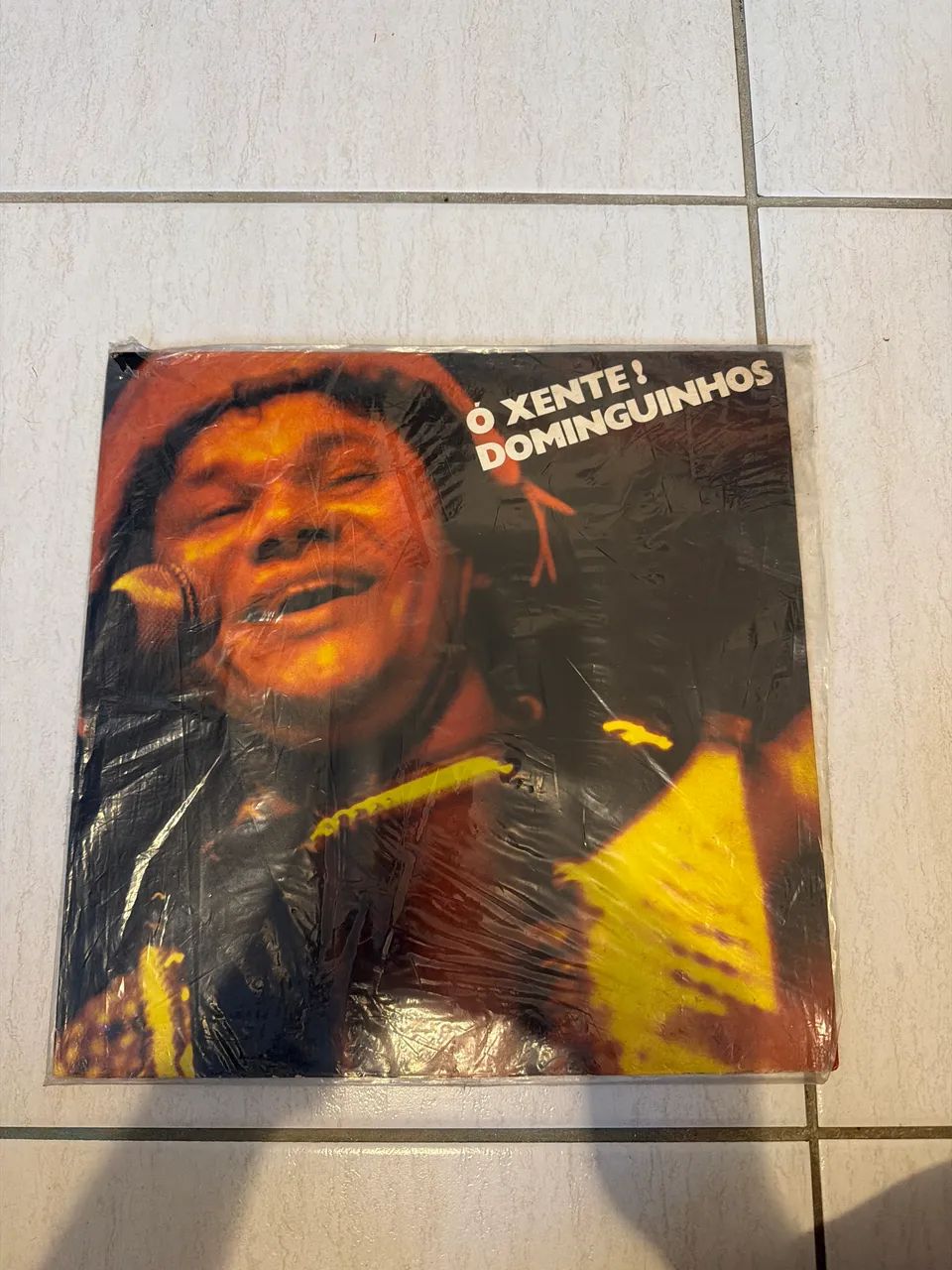 VINIL Ó XENTE! DOMINGUINHOS