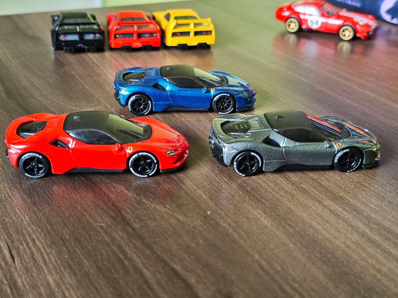 Lote Ferrari Hotwheels  - Foto 4