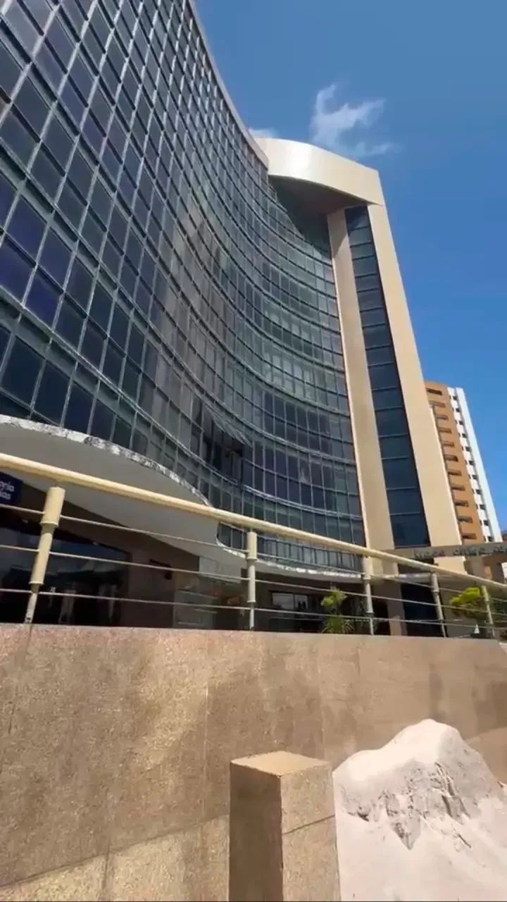 SALA COMERCIAL/ESCRITÓRIO À VENDA | TRADE OFFICE CENTER