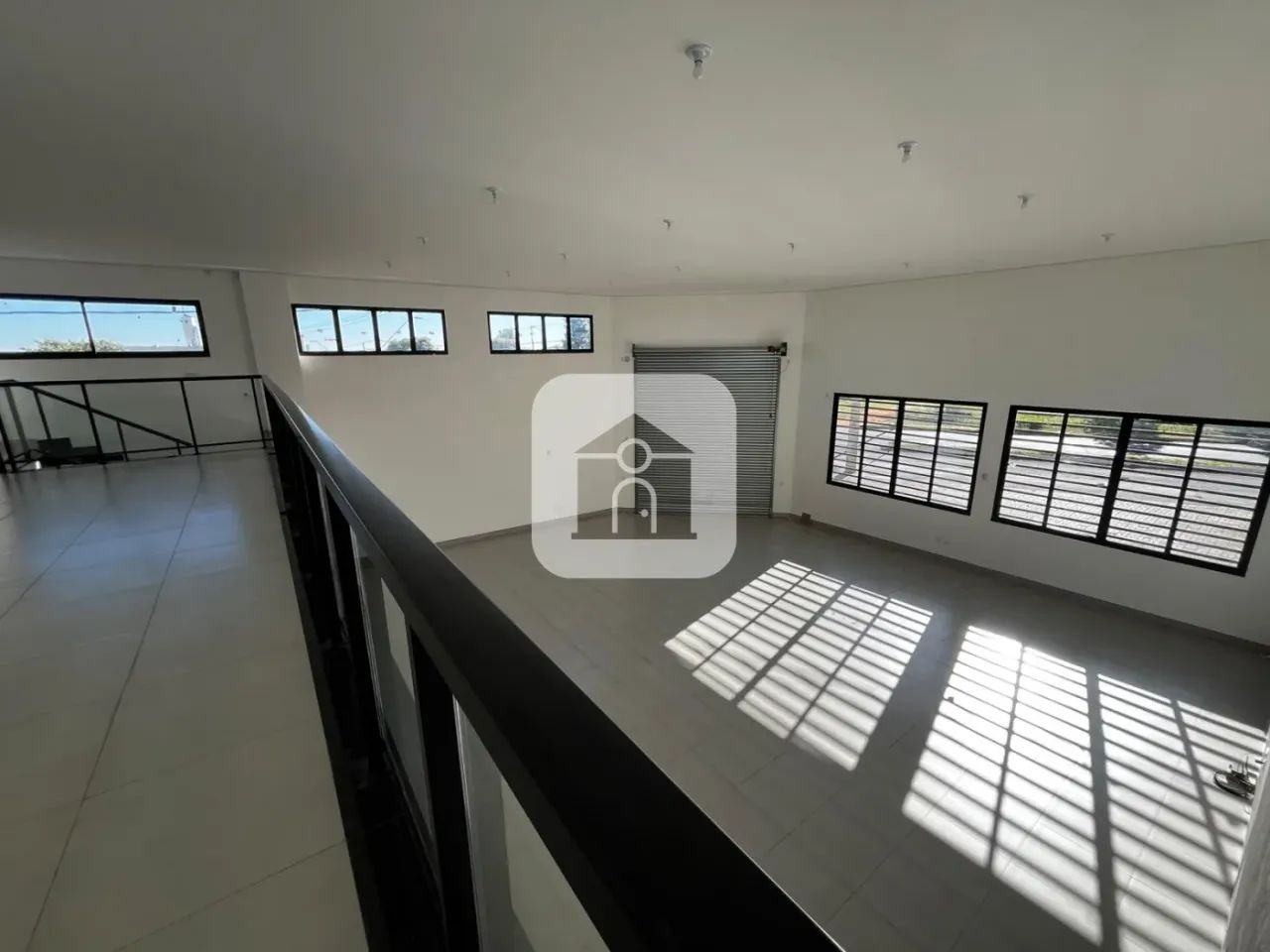 Galpão comercial para locação no bairro Laranjeiras - Foto 3