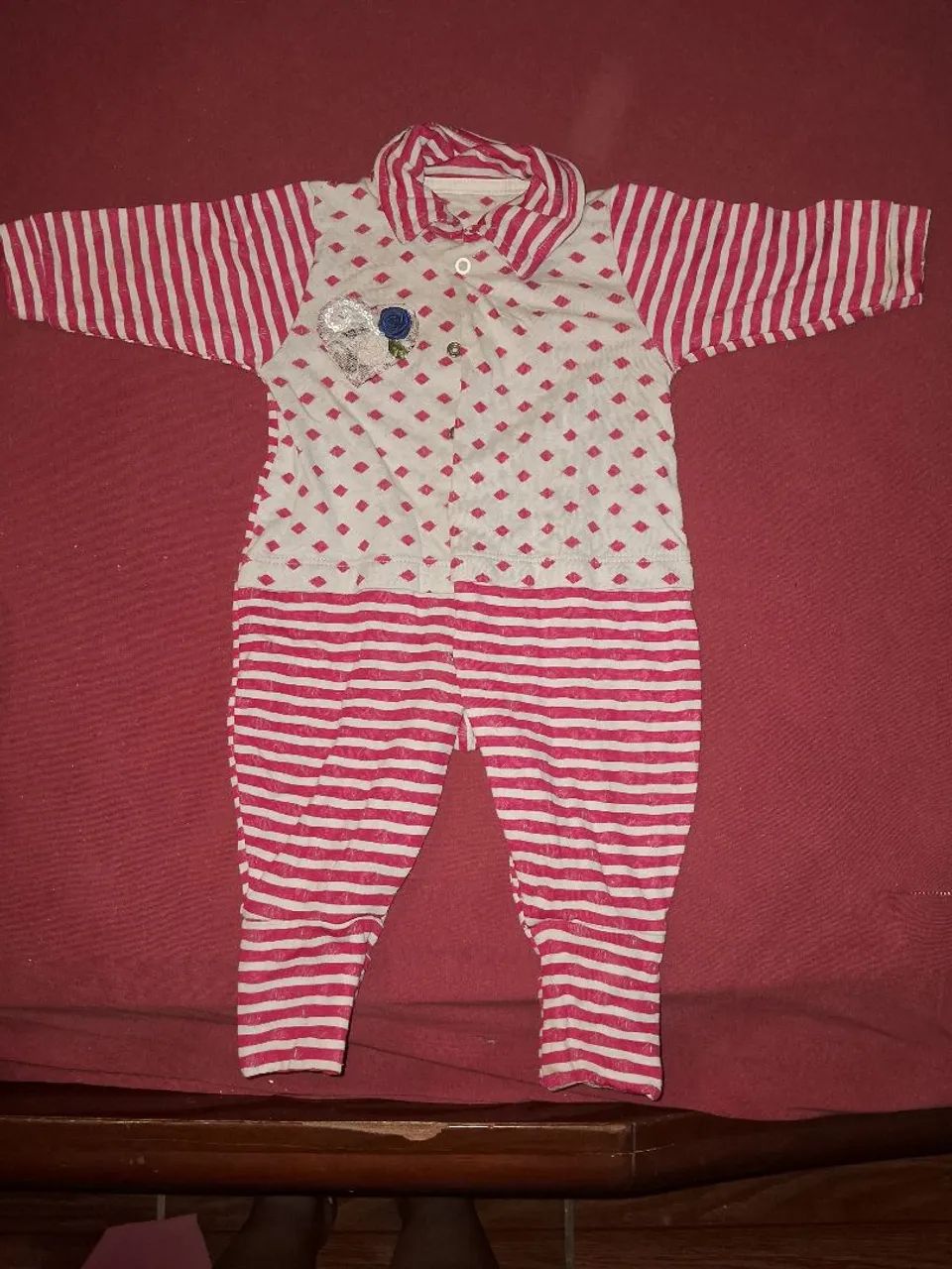 Roupinha para neném menina 4 peças  - Foto 3
