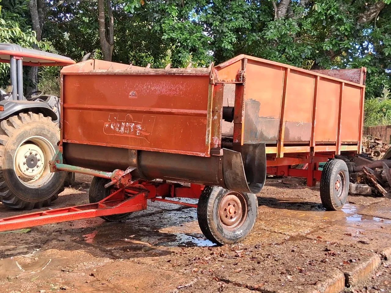  A Agrimaquinas em Goianesia vende  Vagao Forrageiro  - Foto 5