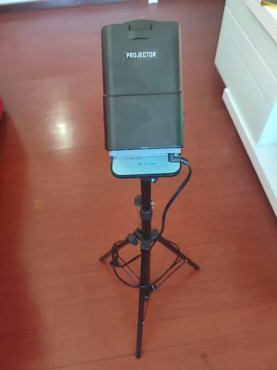 Projetor com tripé - Foto 3