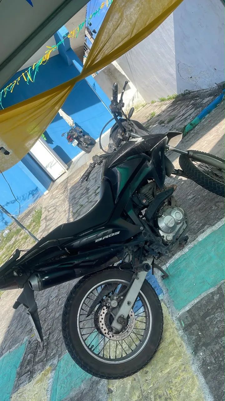 Bros 160 ano 2015 2016 duas. Cabeça  - Foto 2