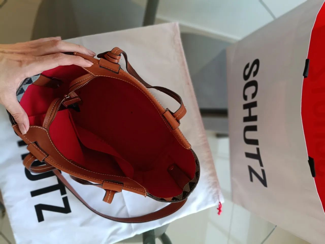 Bolsa Mini Nina Triangle Schultz | Usada - Foto 2