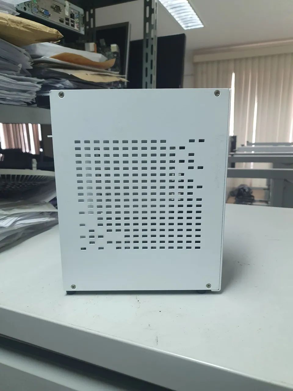 Gabinete micro itx com fonte 