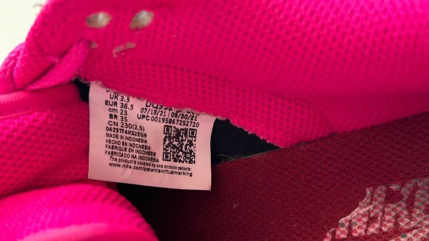 Tênis Nike Dunk Low Valentine?s Day. Número 35 - Foto 5