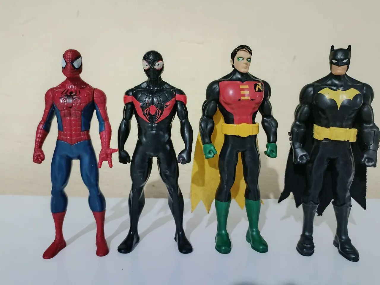 Bonecos Marvel  - Foto 3