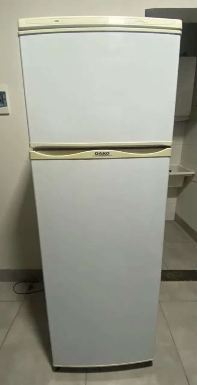 Geladeira Dako Usada 