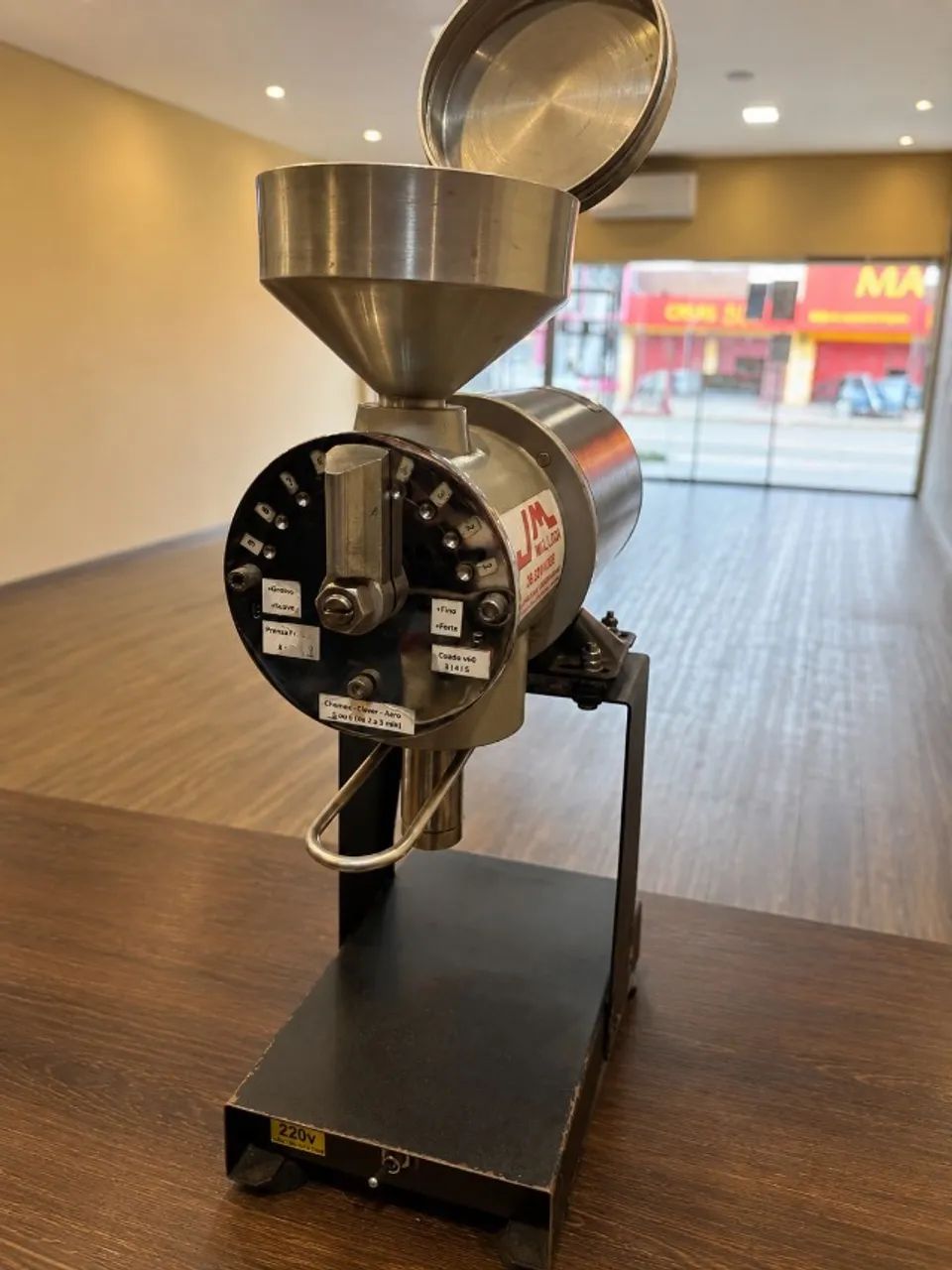 Moedor de Café Industrial JM Profissional 220V