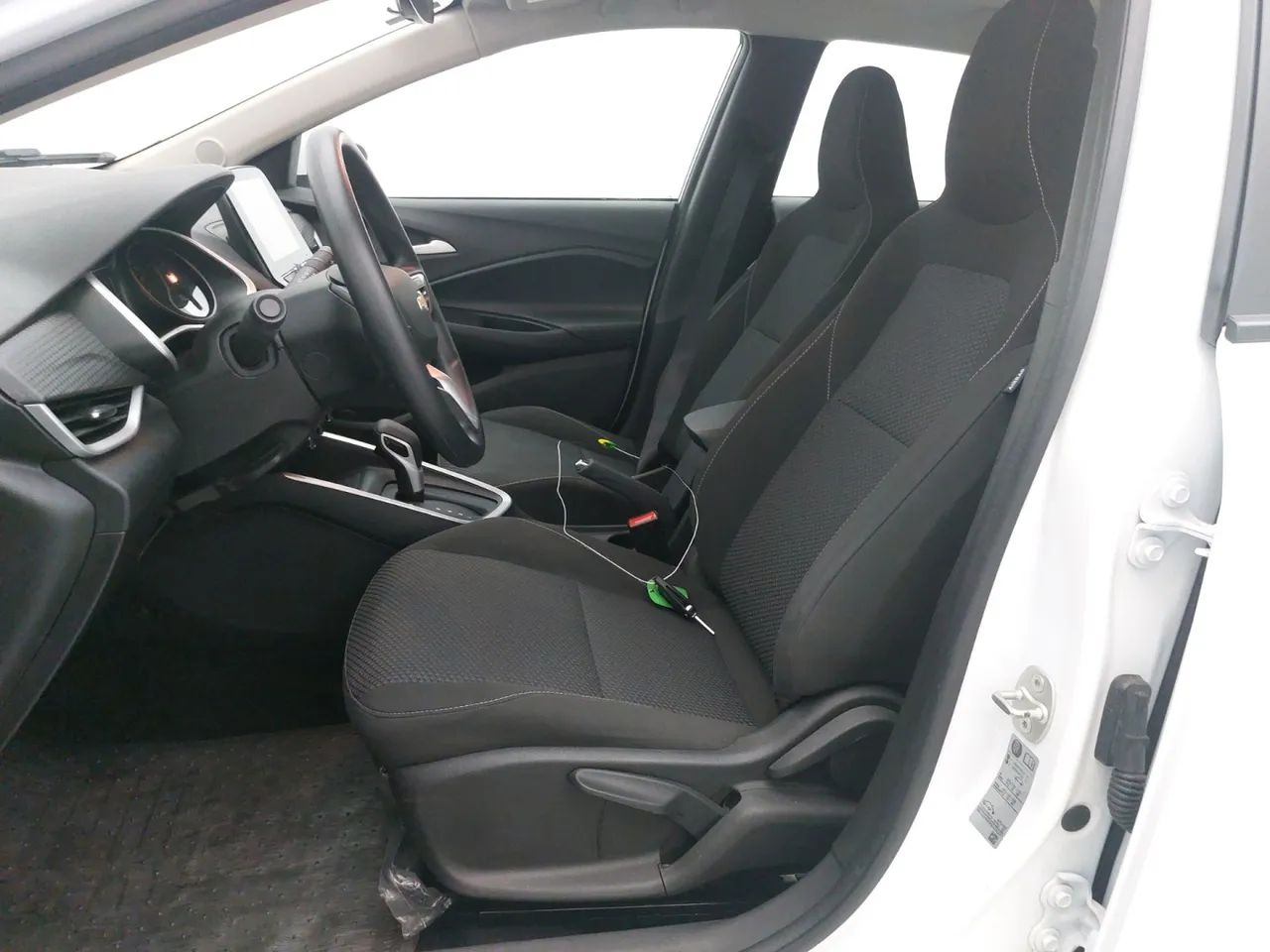 Chevrolet Onix Hatch LT 1.0 12V TB Flex Aut. 4P, foto 16 de 18